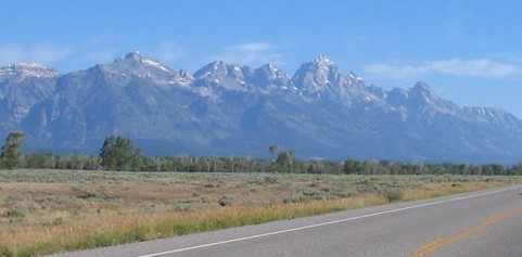 Picture of mountains from the road